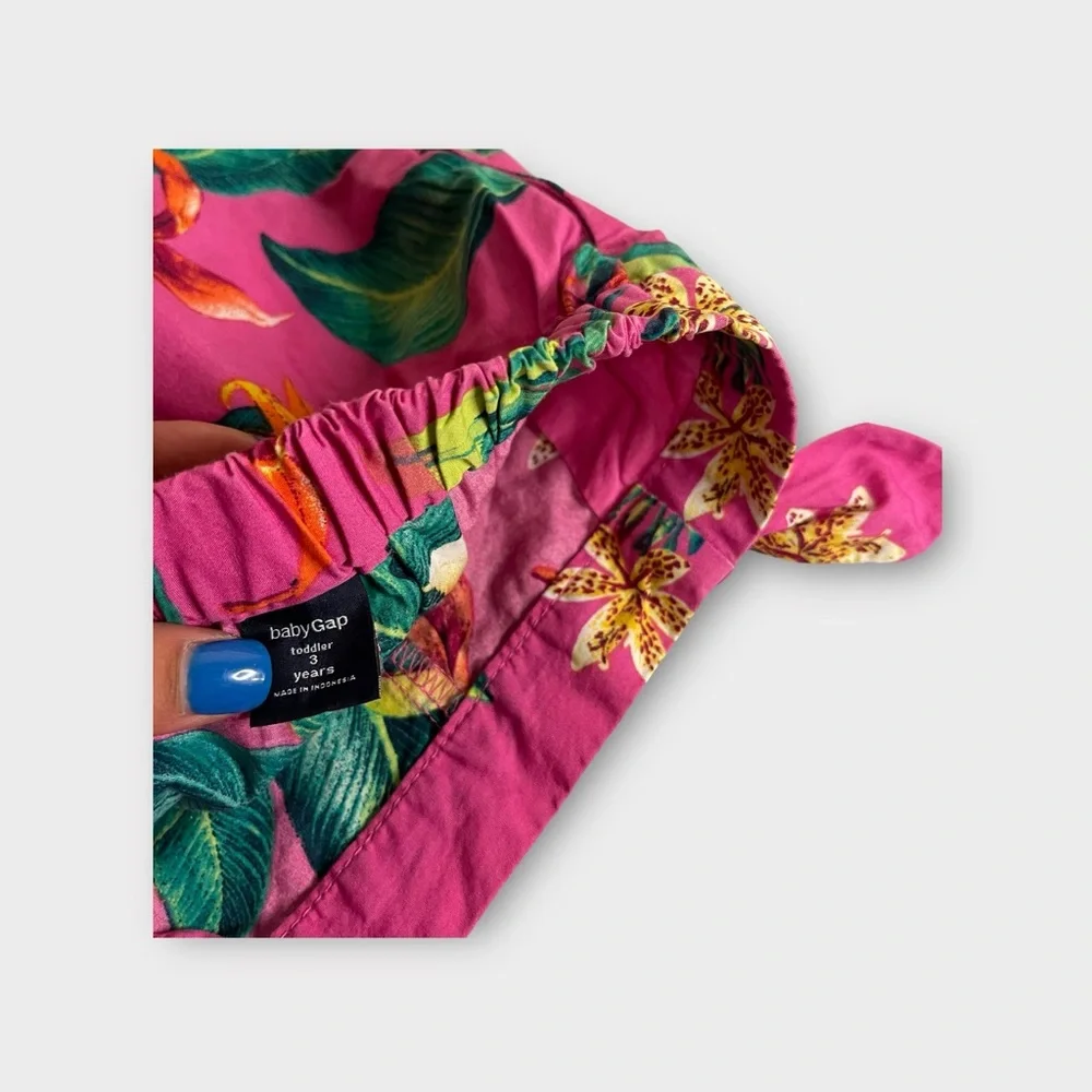 Gap Tropical Leaf Floral Green & Pink Skort